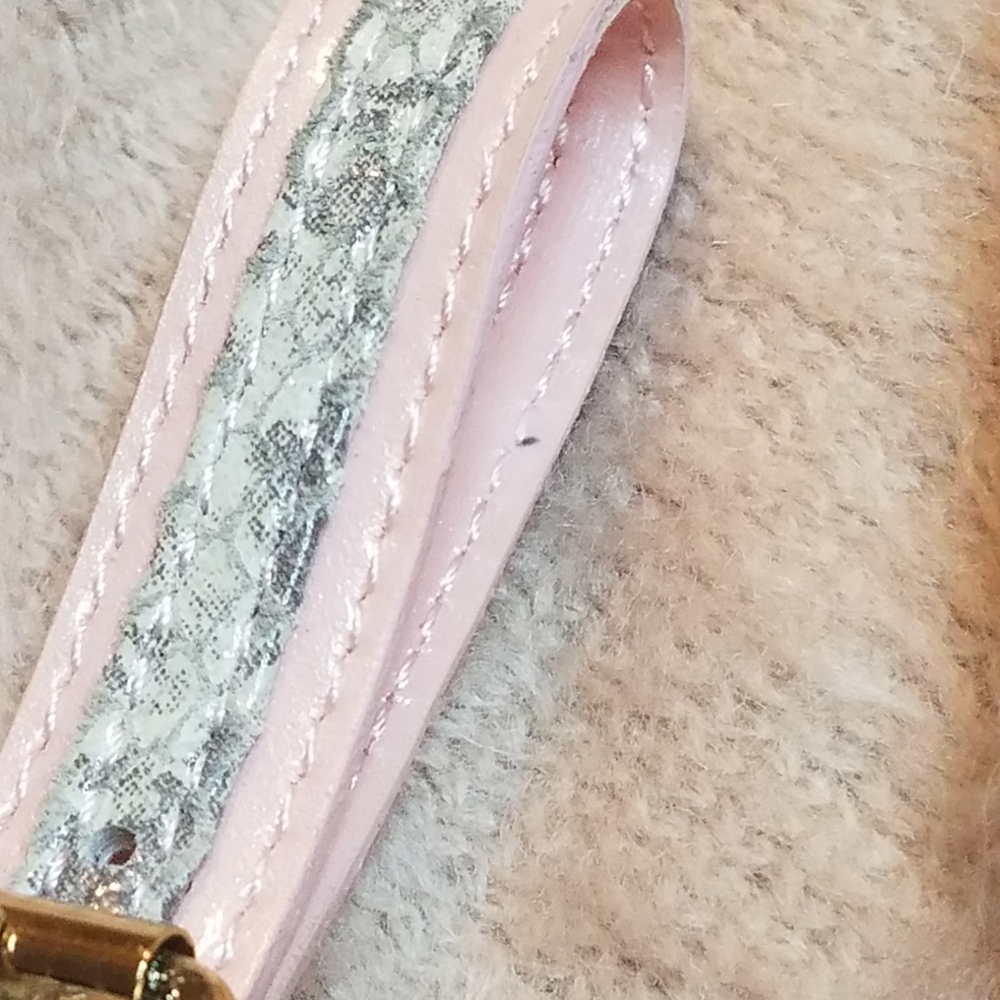 💖 Victoria Secret ID Tag 💖 - Picture 7 of 8